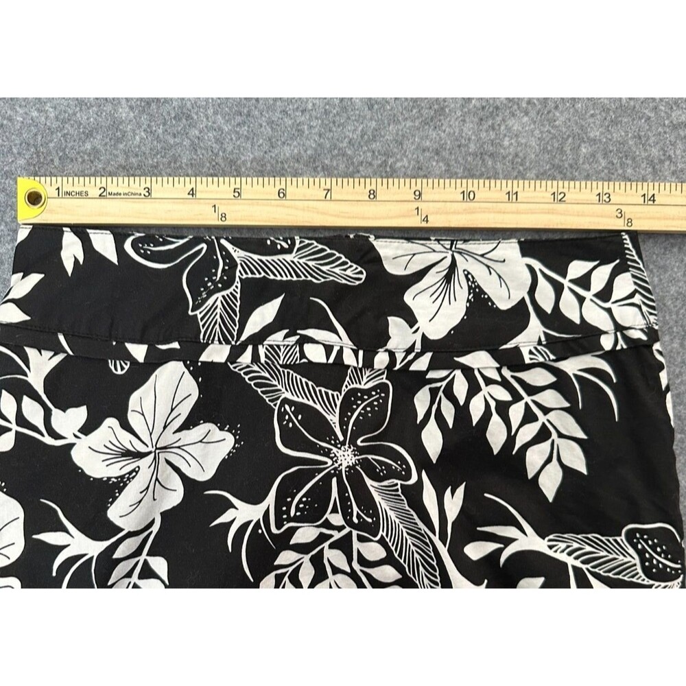 H&M Tropical Floral A-Line Skirt Size 4 Black White Monochrome Coastal Resort - Picture 4 of 9